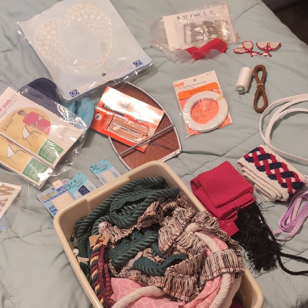 🏵️Sewing Room Bundle
